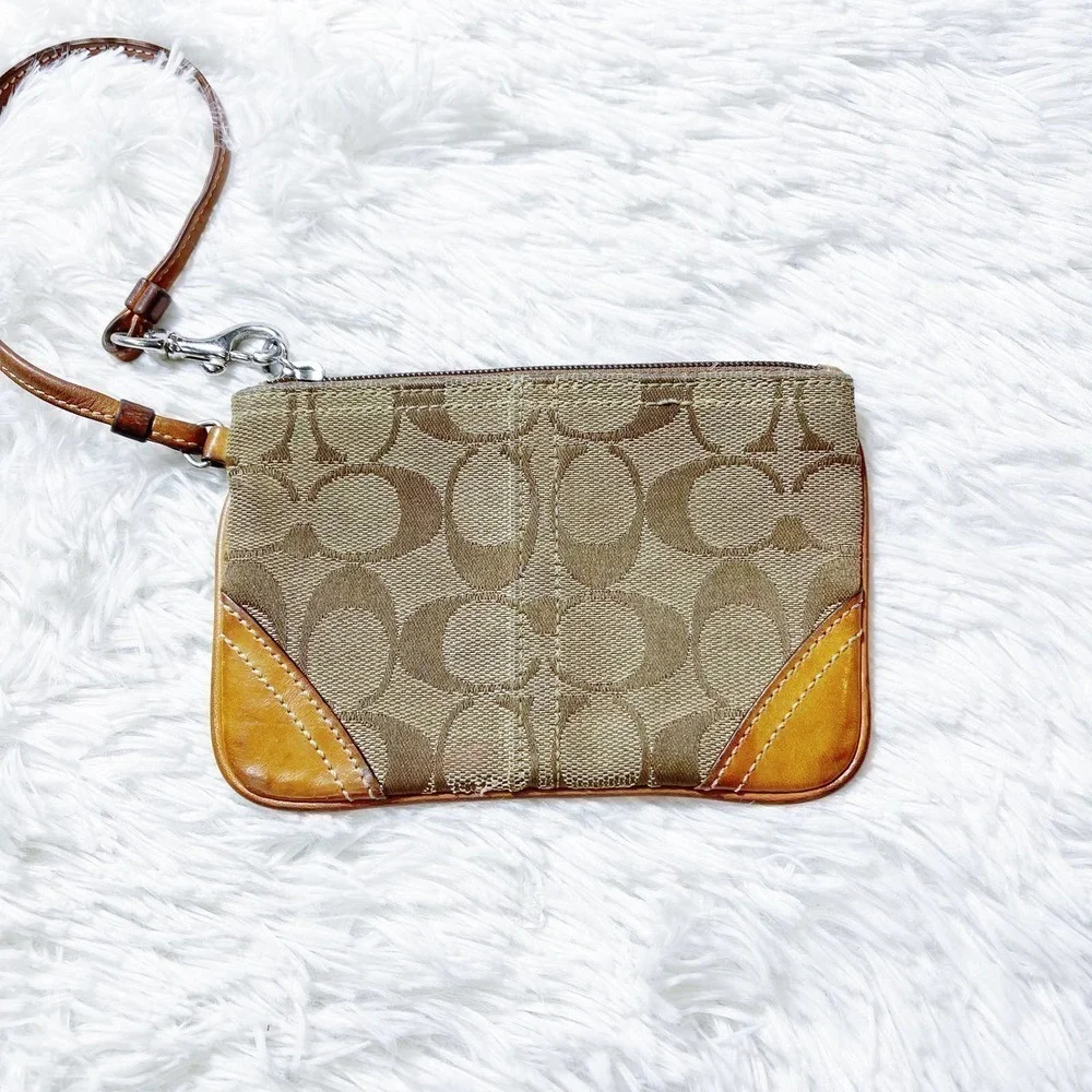 Coach Logo Wristlet Signature Logo Print EUC